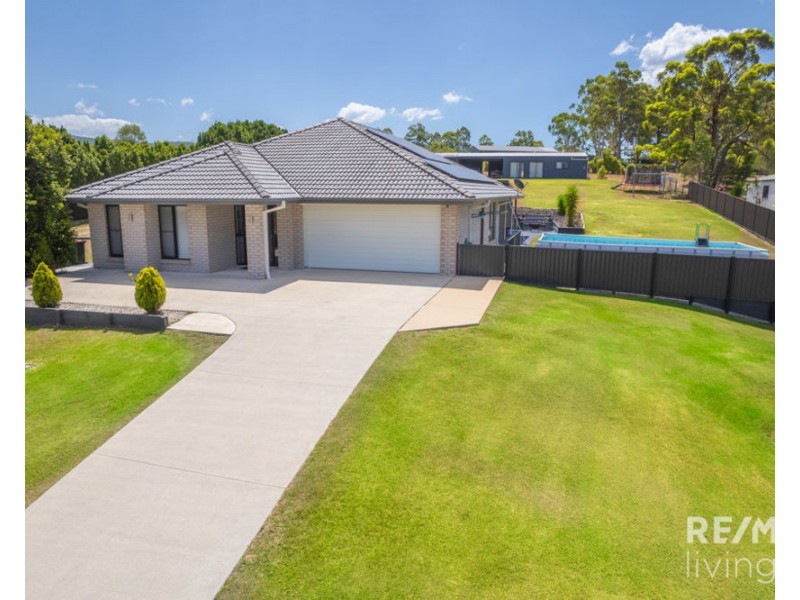 140-142 Montanus Drive, Woodford QLD 4514