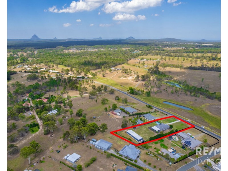 140-142 Montanus Drive, Woodford QLD 4514