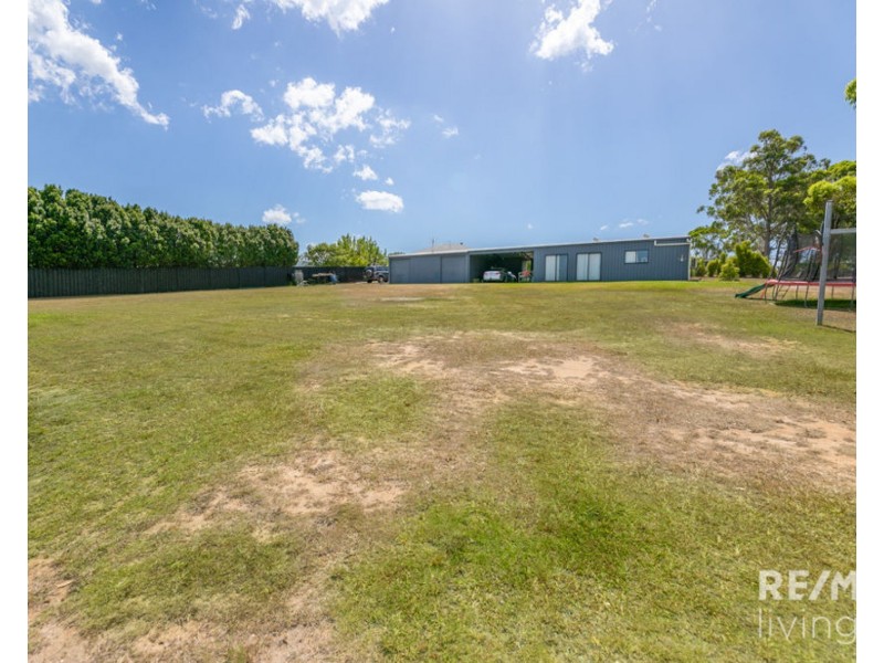 140-142 Montanus Drive, Woodford QLD 4514