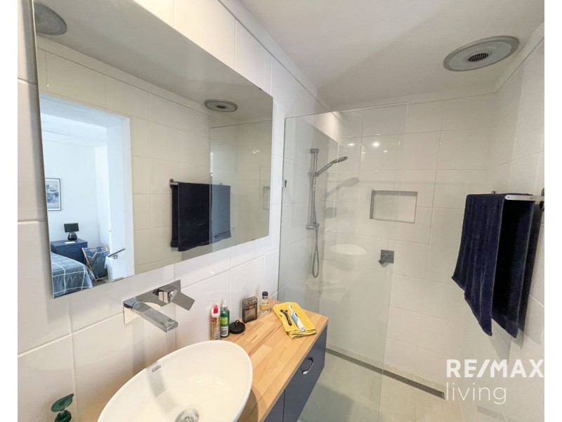 140-142 Montanus Drive, Woodford QLD 4514