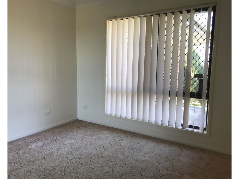 15 Kerr Street, Kilcoy QLD 4515