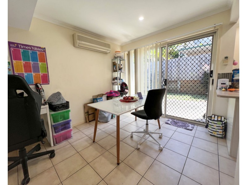 12/6 Station Road, Burpengary QLD 4505