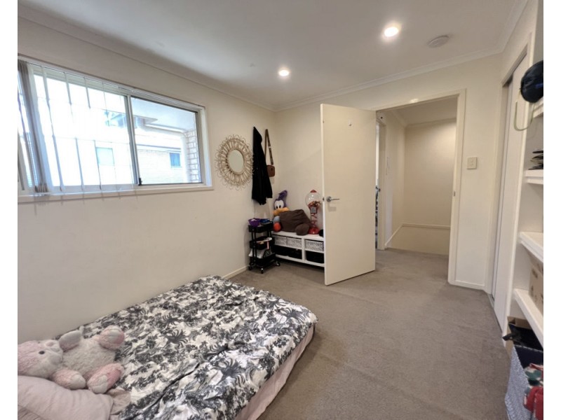 12/6 Station Road, Burpengary QLD 4505
