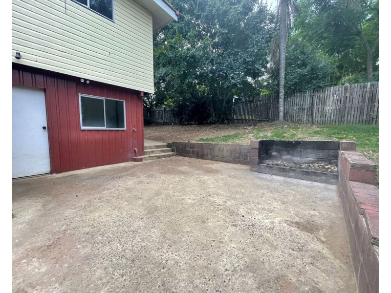 4 Blunt Street, Kilcoy QLD 4515