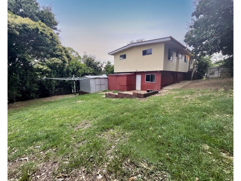 4 Blunt Street, Kilcoy QLD 4515