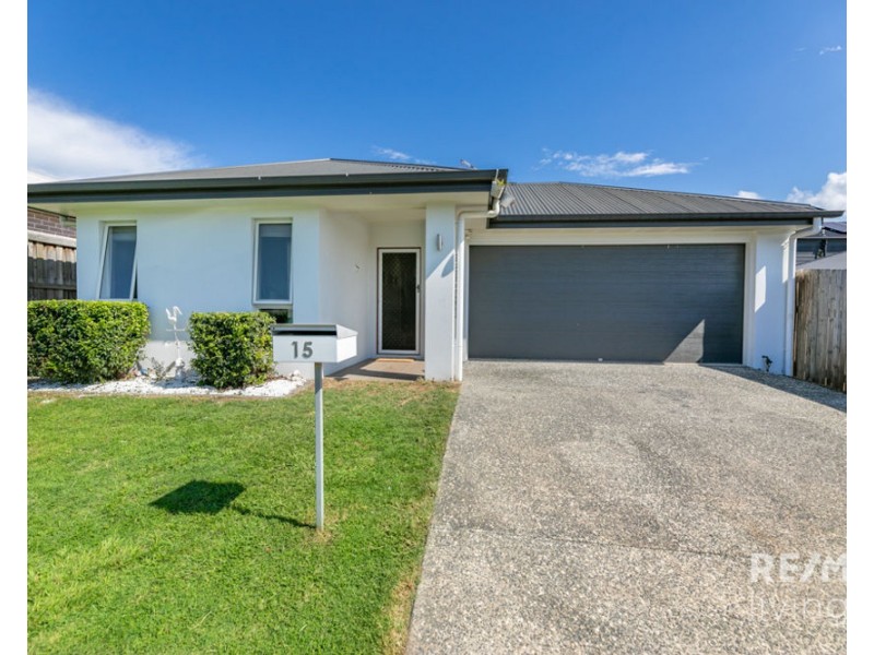 15 Awoonga Crescent, Morayfield QLD 4506