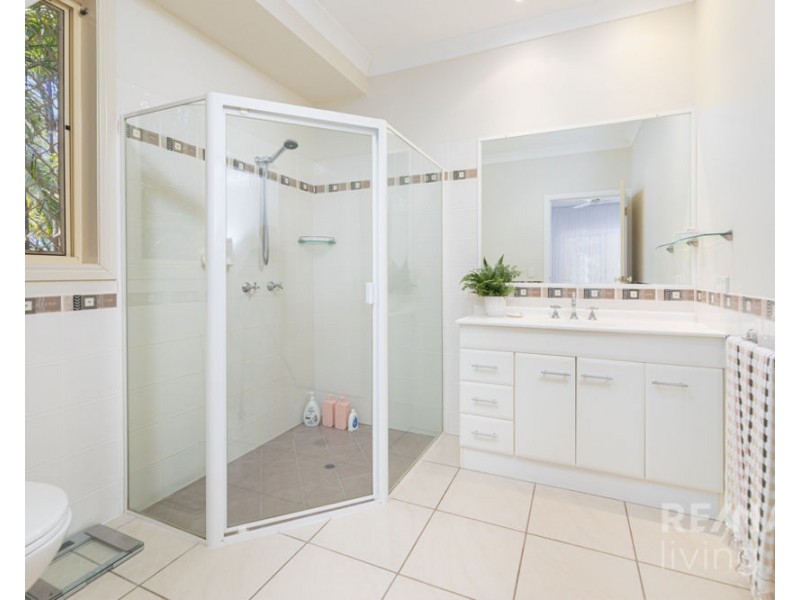 614-616 Oakey Flat Road, Burpengary QLD 4505