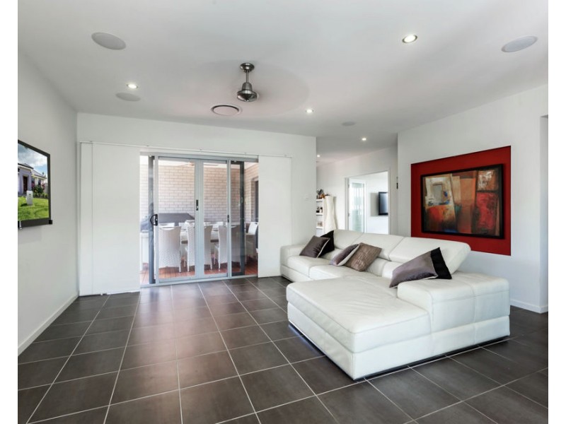 5 Steamview Court, Burpengary QLD 4505