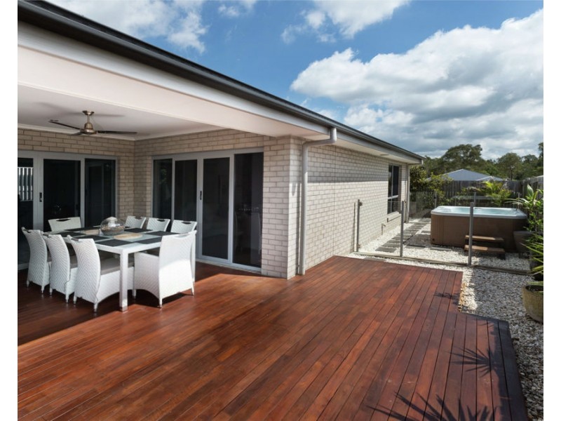 5 Steamview Court, Burpengary QLD 4505
