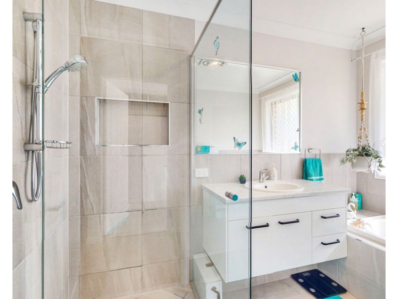 36 Emerson Road, Blackbutt QLD 4306