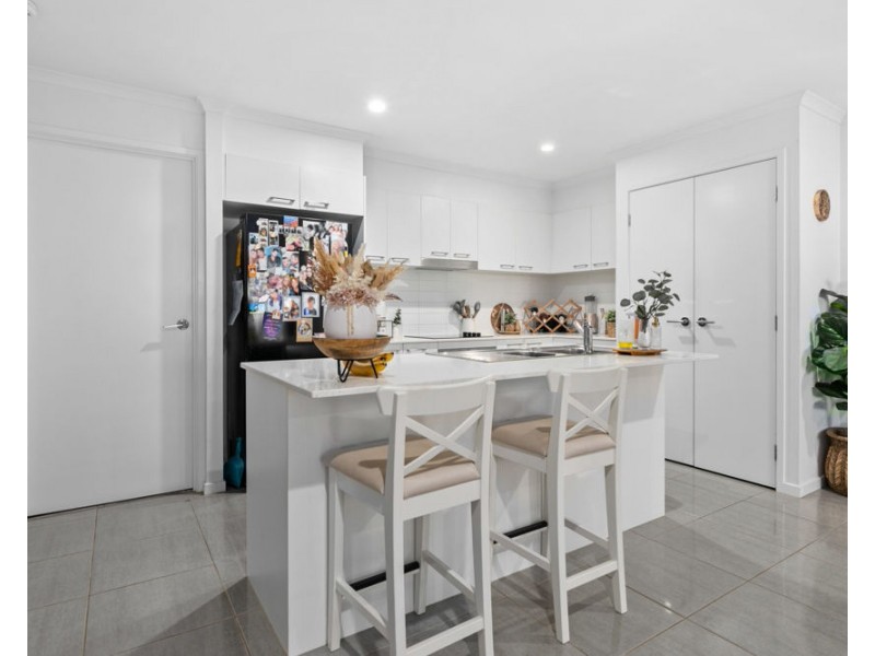 2/18 Derwent Street, Burpengary QLD 4505