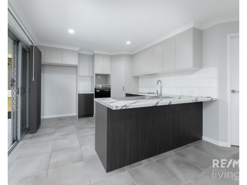 14 Clydesdale Street, Woodford QLD 4514