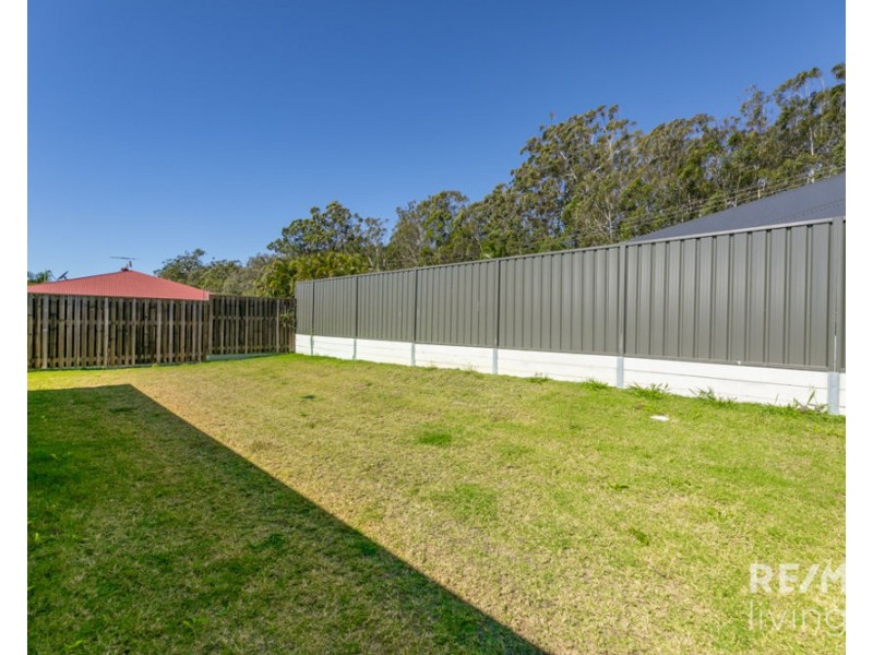 14 Clydesdale Street, Woodford QLD 4514