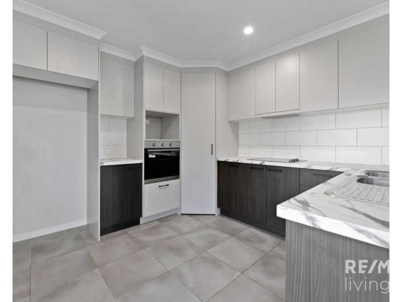 14 Clydesdale Street, Woodford QLD 4514