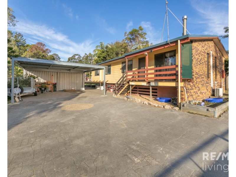 11 Daybell Street, Woodford QLD 4514