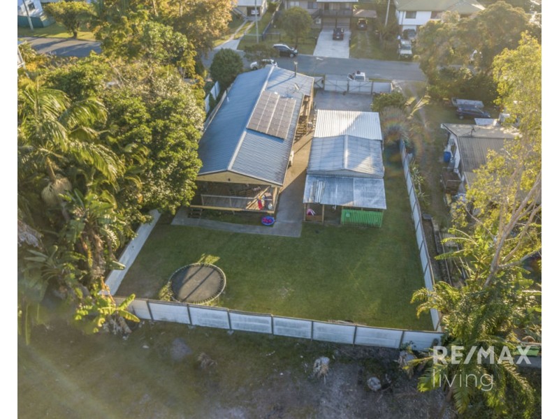 11 Daybell Street, Woodford QLD 4514