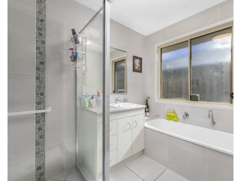 9 Lily Close, Caboolture QLD 4510