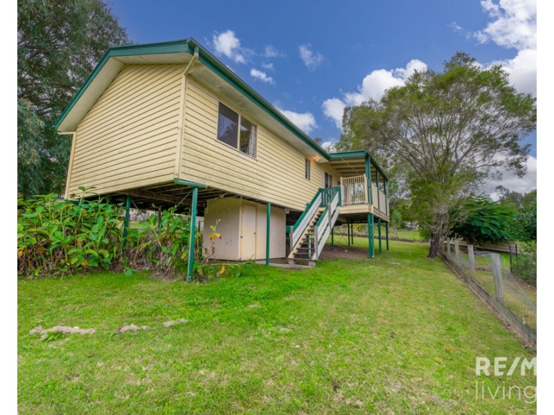 107 Atthow Street, Kilcoy QLD 4515
