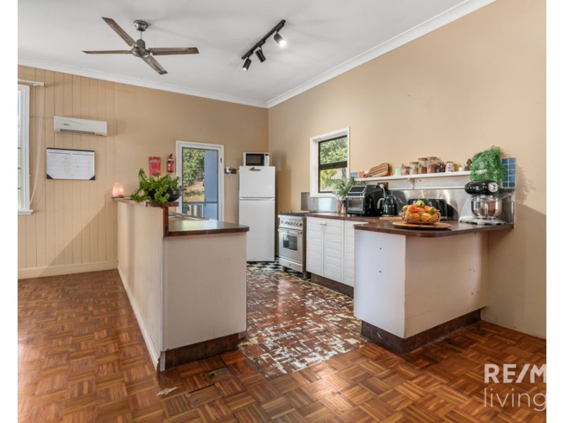 60 Myleema Road, Mount Archer QLD 4514