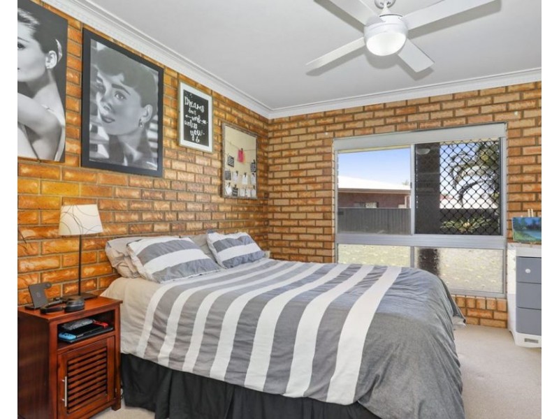 7 Arrakune Crescent, Kallangur QLD 4503