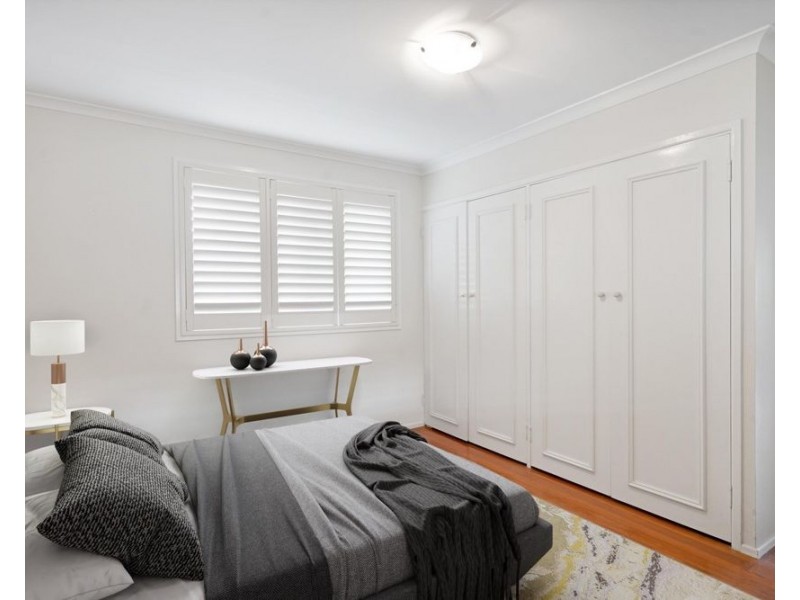 24 Ferol Street, Coorparoo QLD 4151