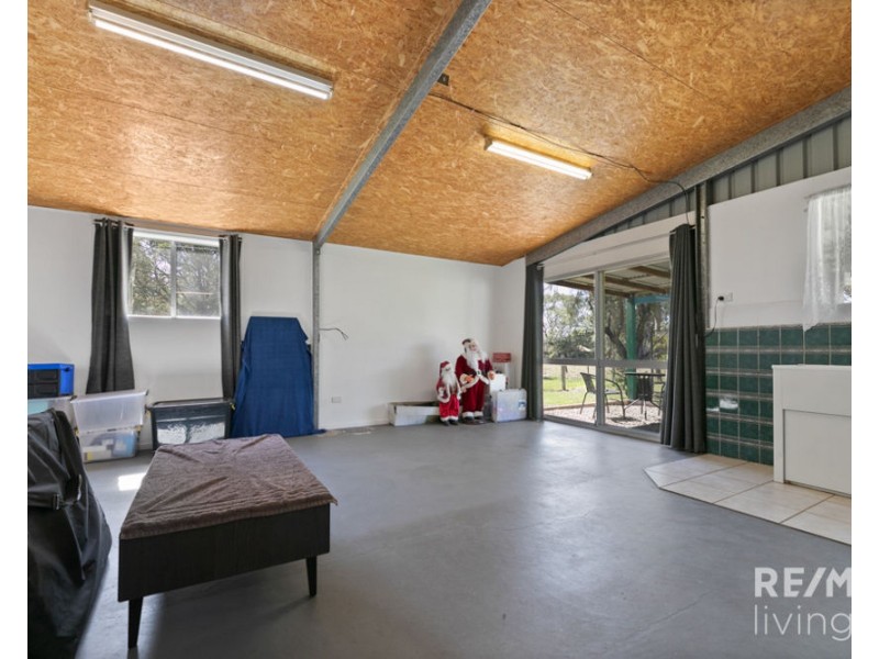 1226 Neurum Road, Mount Archer QLD 4514