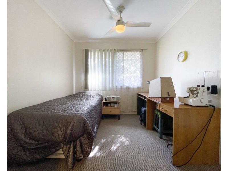 12&13/21-23 Barossa Crescent, Caboolture South QLD 4510