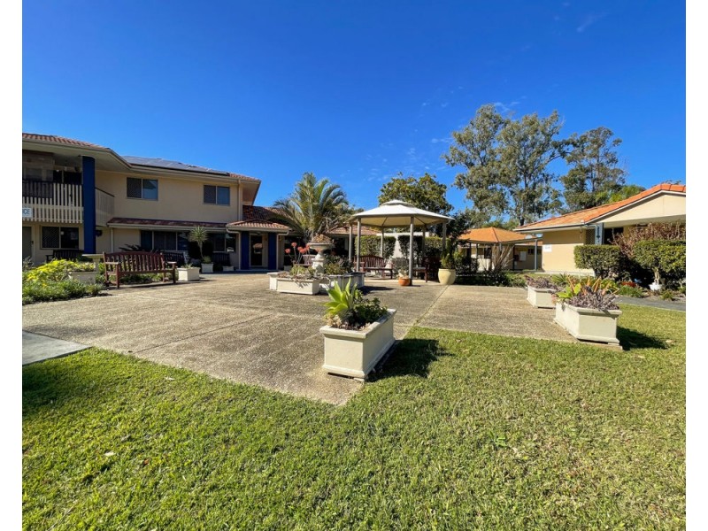 12&13/21-23 Barossa Crescent, Caboolture South QLD 4510