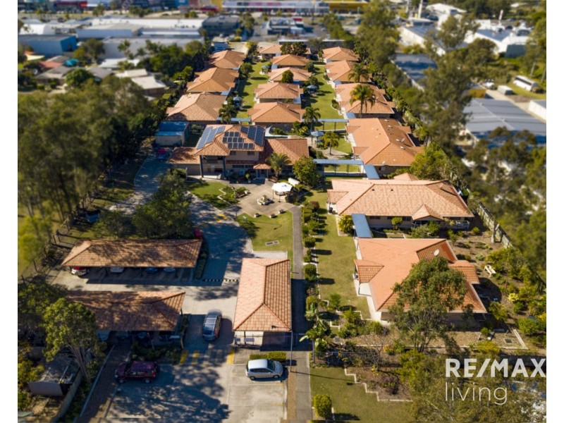 12&13/21-23 Barossa Crescent, Caboolture South QLD 4510