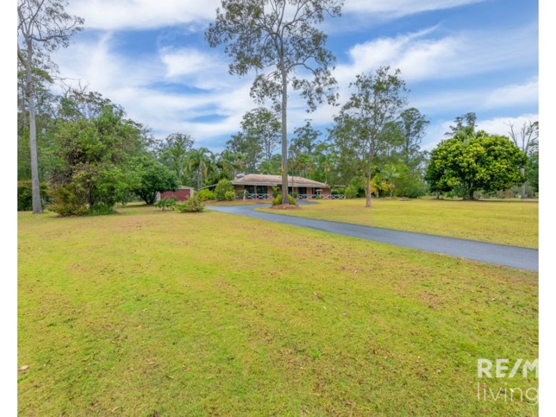 36 Mimosa Street, Woodford QLD 4514
