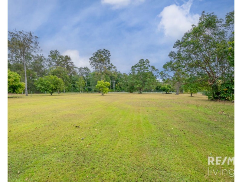 36 Mimosa Street, Woodford QLD 4514