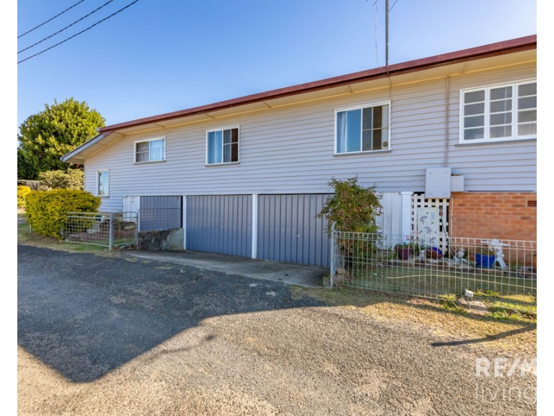 27 William Street, Kilcoy QLD 4515