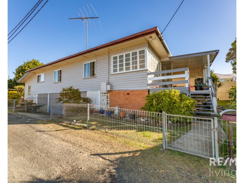 27 William Street, Kilcoy QLD 4515