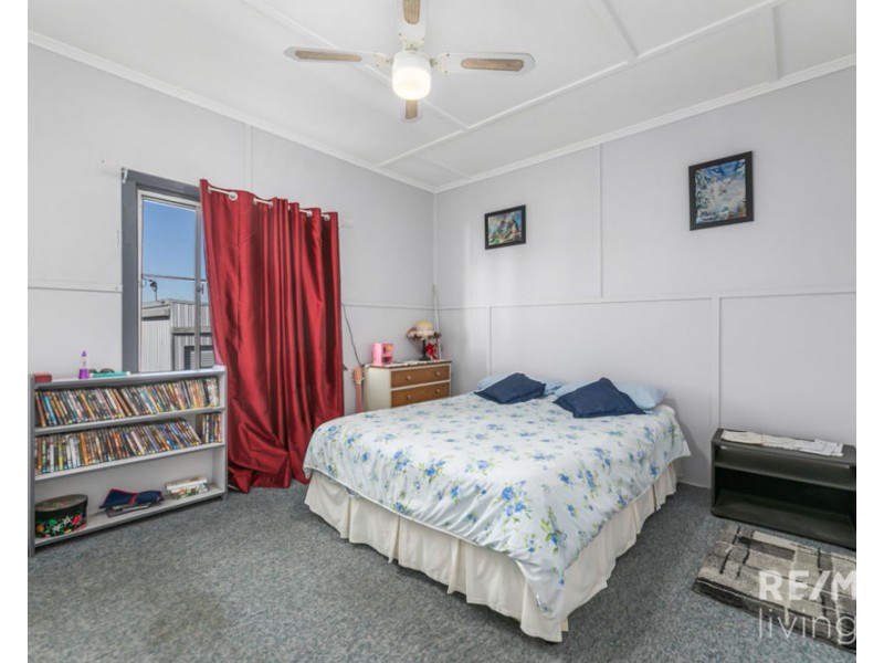 27 William Street, Kilcoy QLD 4515