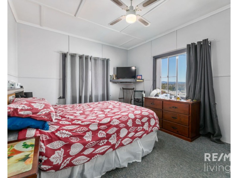 27 William Street, Kilcoy QLD 4515