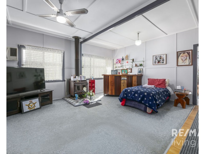 27 William Street, Kilcoy QLD 4515