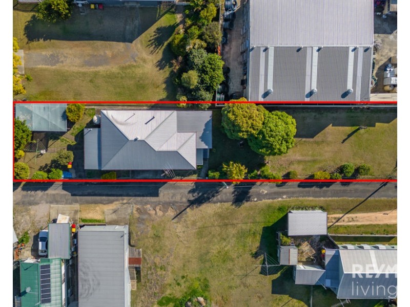 27 William Street, Kilcoy QLD 4515