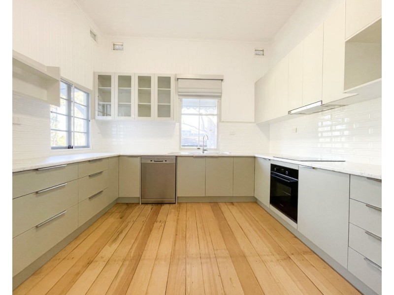 24 Fairmount Street, Elimbah QLD 4516