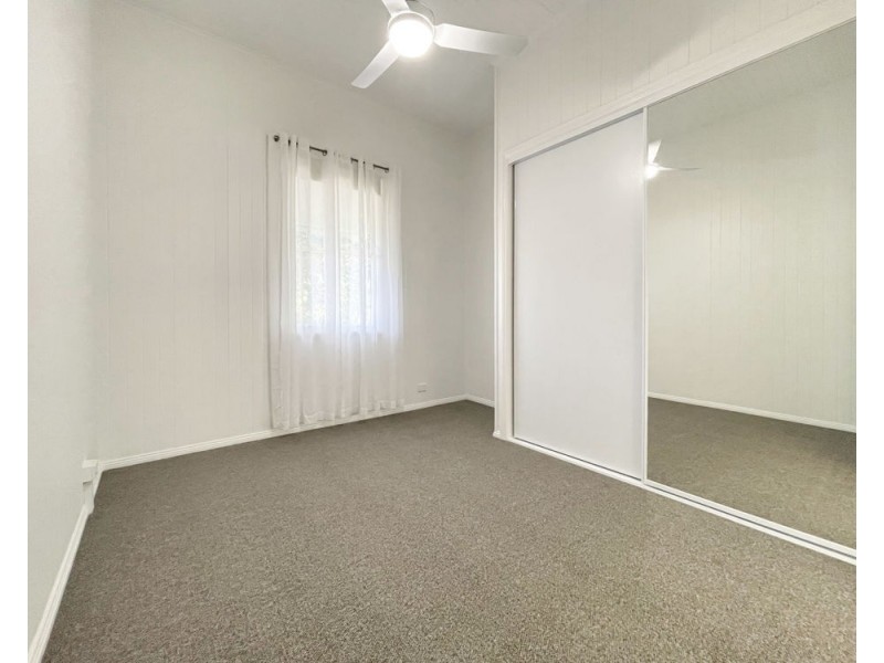 24 Fairmount Street, Elimbah QLD 4516