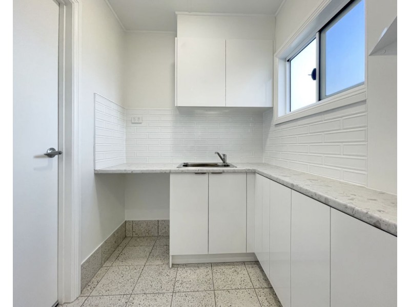 24 Fairmount Street, Elimbah QLD 4516