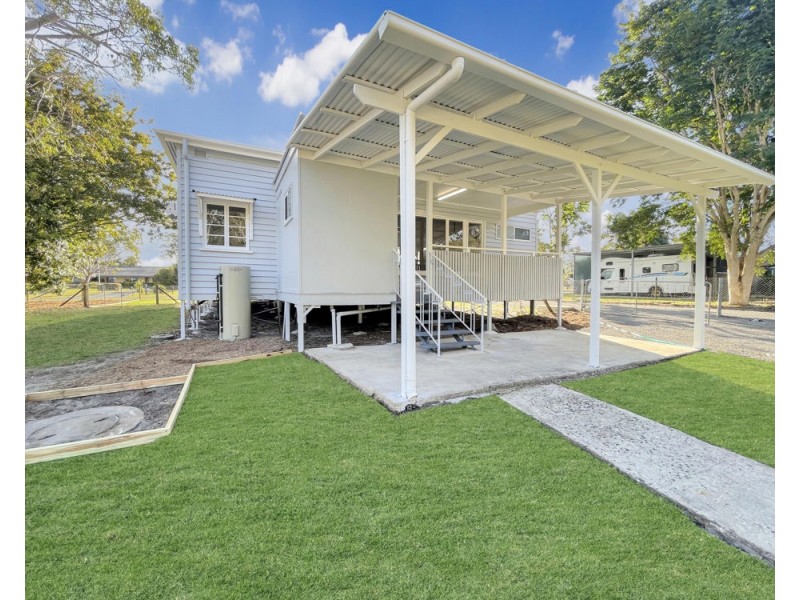 24 Fairmount Street, Elimbah QLD 4516