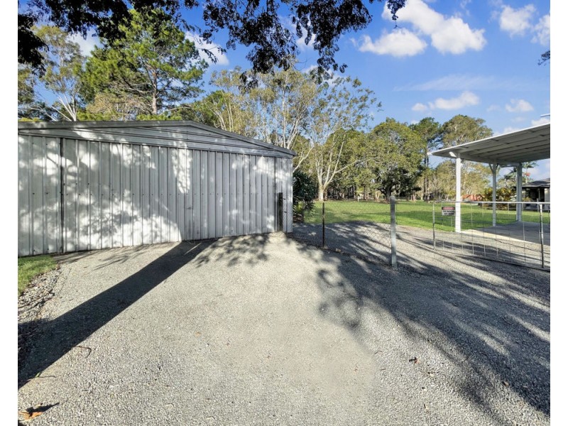 24 Fairmount Street, Elimbah QLD 4516