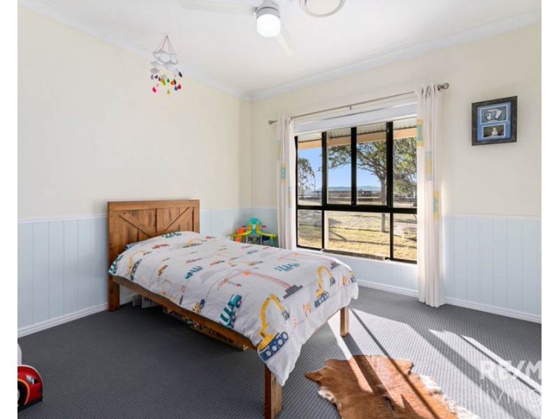 17 Katebridge Drive, Mount Archer QLD 4514