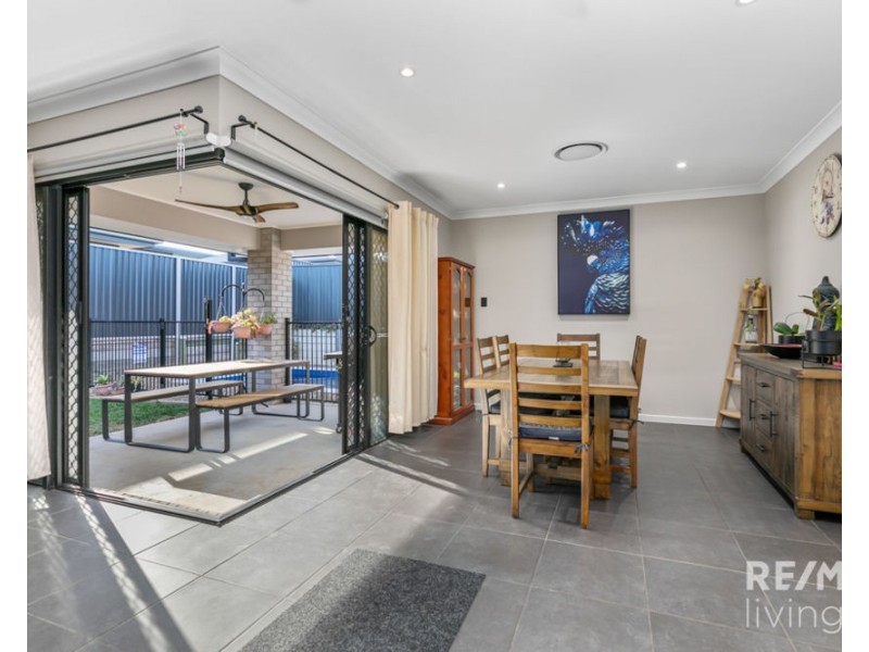 40 Einasleigh Street, Morayfield QLD 4506