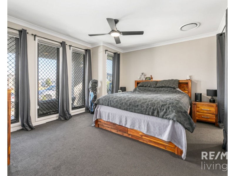 40 Einasleigh Street, Morayfield QLD 4506