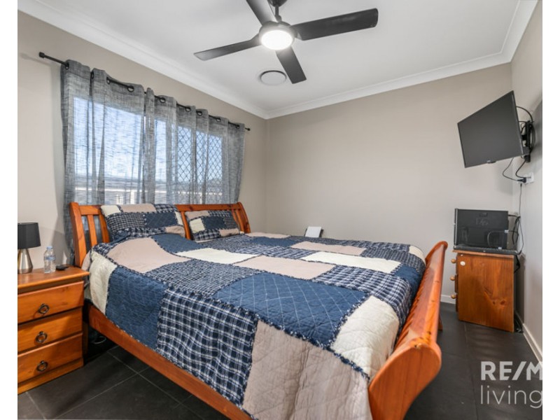 40 Einasleigh Street, Morayfield QLD 4506