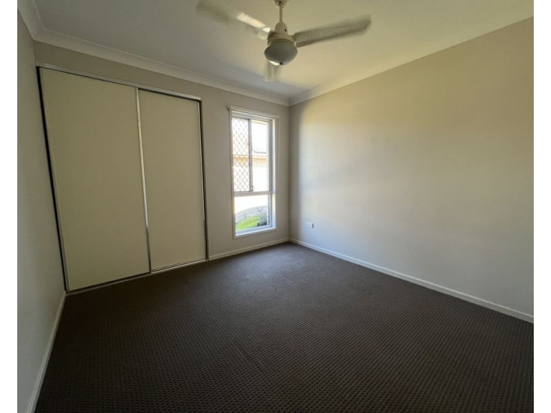 2/18 Basalt St, Caboolture QLD 4510