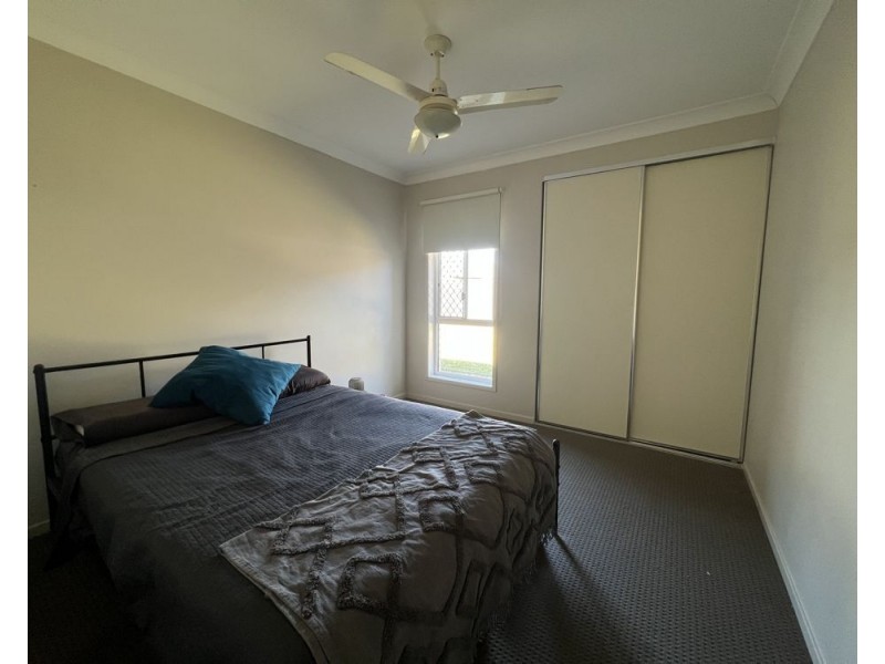 2/18 Basalt St, Caboolture QLD 4510