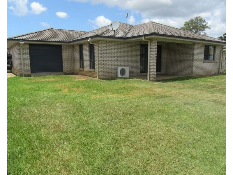 8 Peggy Road, Bellmere QLD 4510