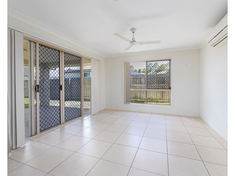 9 Miriam Court, Woolmar QLD 4515